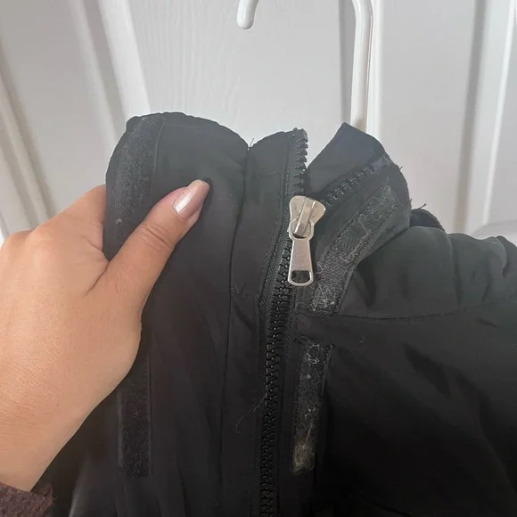 H&M divided winter coat with removable fur hood - Picture 3 of 8